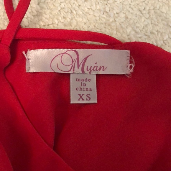 Red layered tank top - Picture 9 of 10